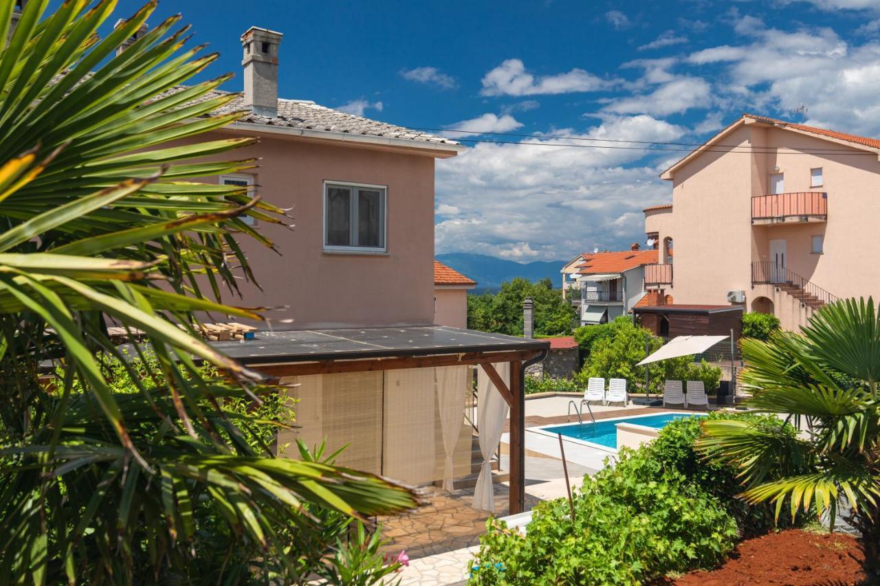 Oleander Appartement Malinska Buitenkant foto